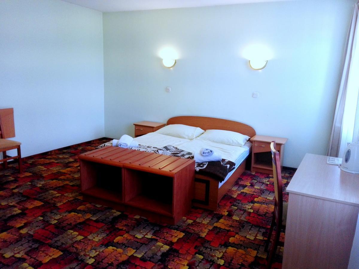 Bed and Breakfast Bristol Economy Bytom Exterior foto